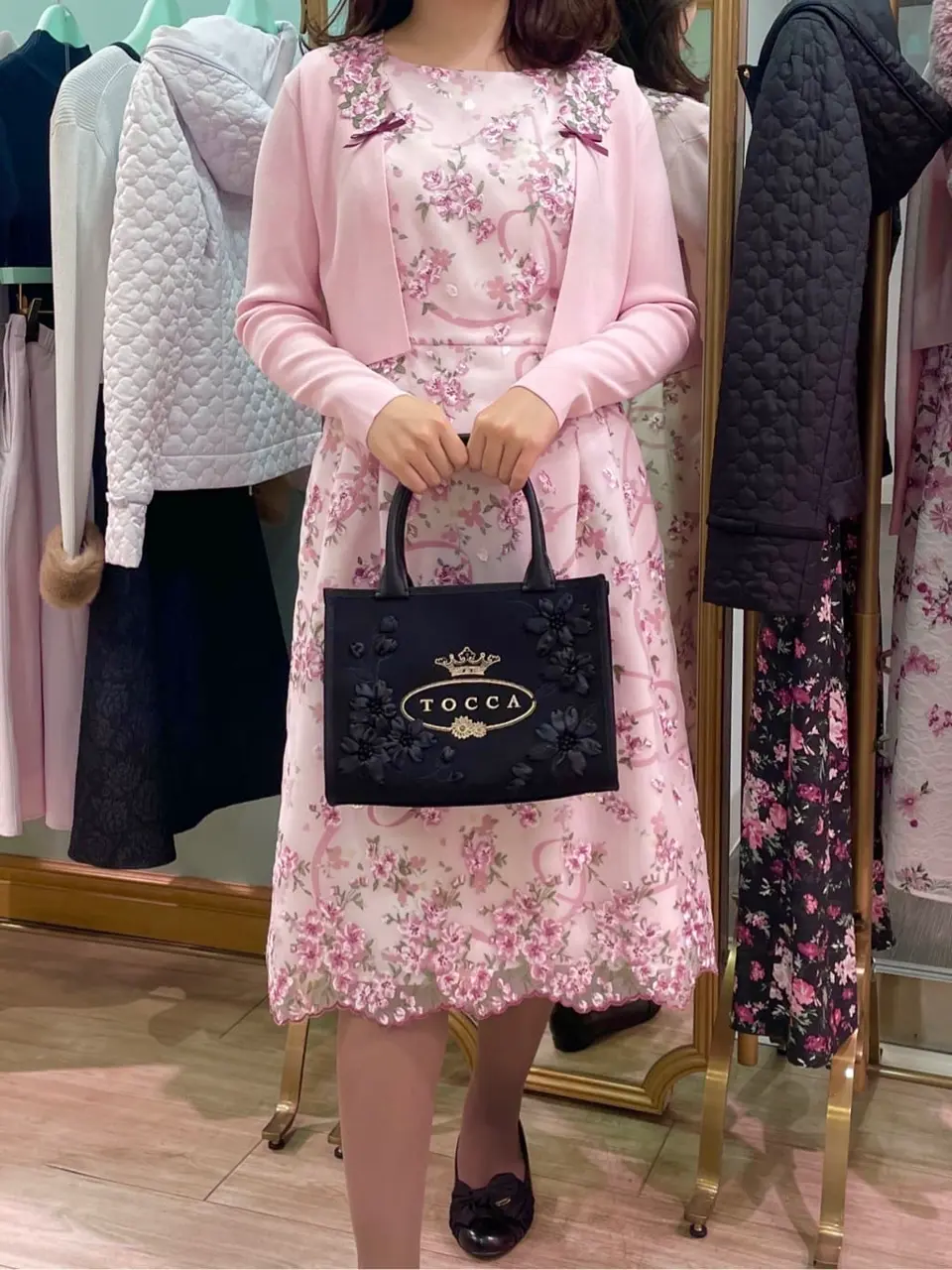 TOCCA スタッフT コーディネート画像