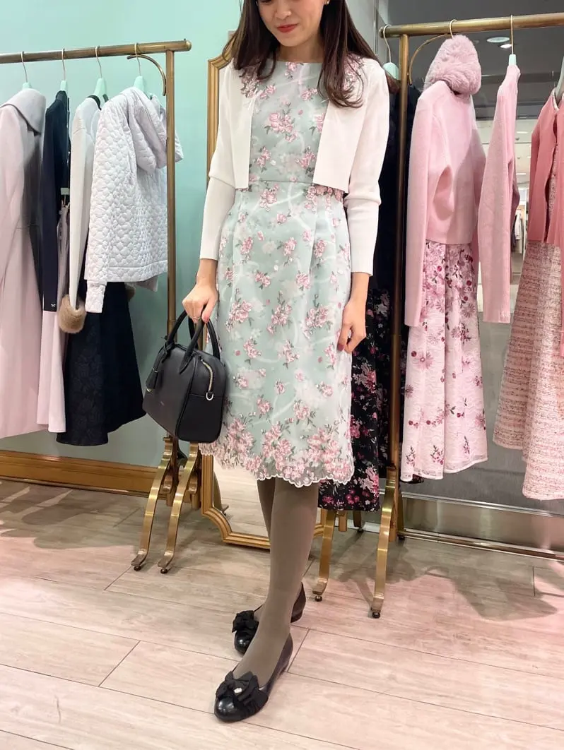  スタッフY コーディネート画像