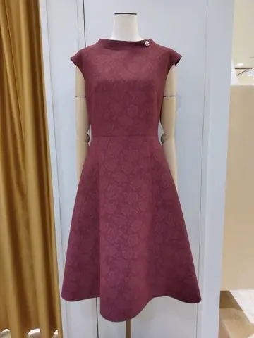 TOCCA スタッフf コーディネート画像