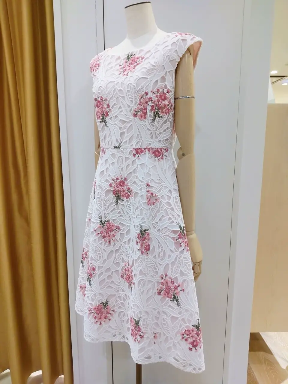 TOCCA スタッフf コーディネート画像