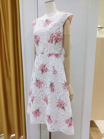 TOCCA スタッフf コーディネート画像