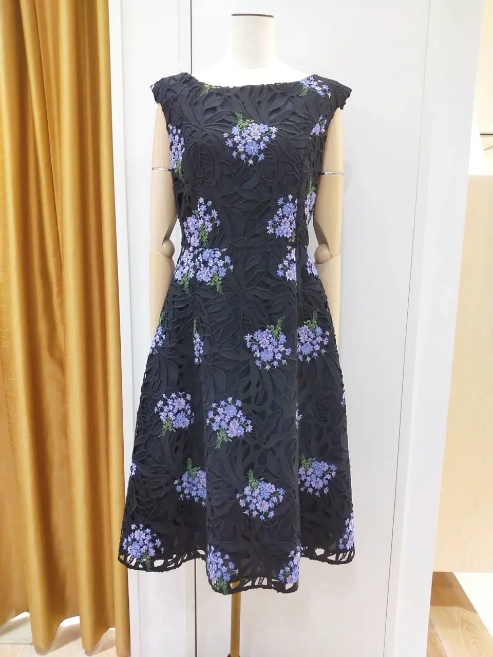 TOCCA スタッフf コーディネート画像