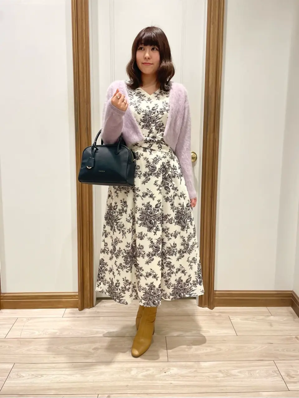  スタッフ ｍ コーディネート画像