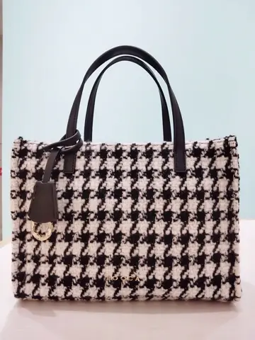 TOCCA スタッフf コーディネート画像