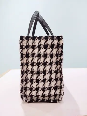 TOCCA スタッフf コーディネート画像