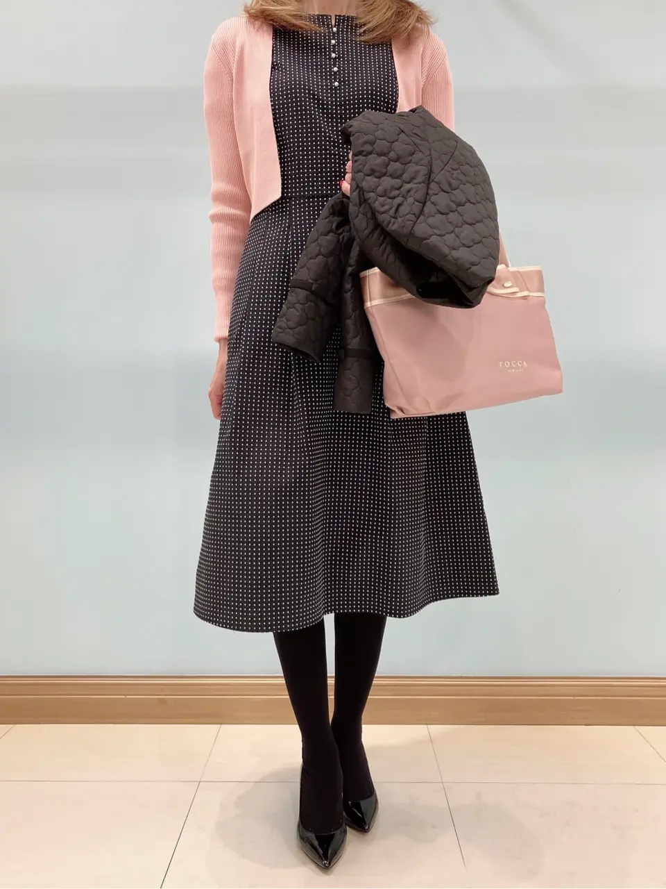  𝓕 コーディネート画像