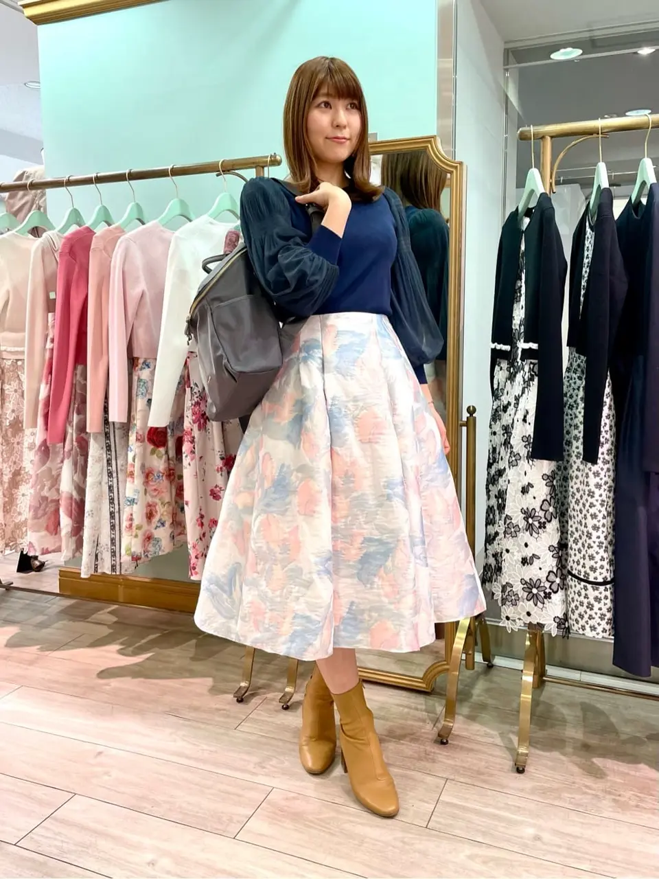  スタッフ ｍ コーディネート画像