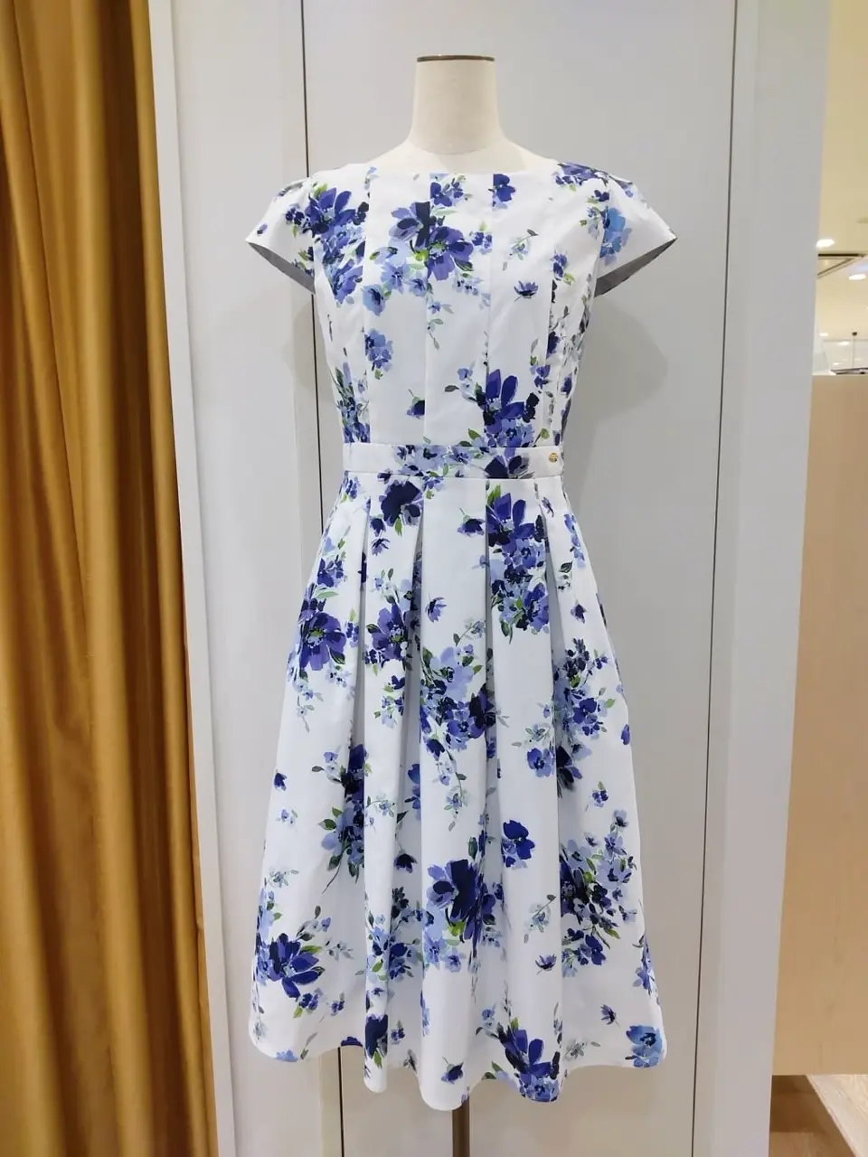 TOCCA スタッフf コーディネート画像