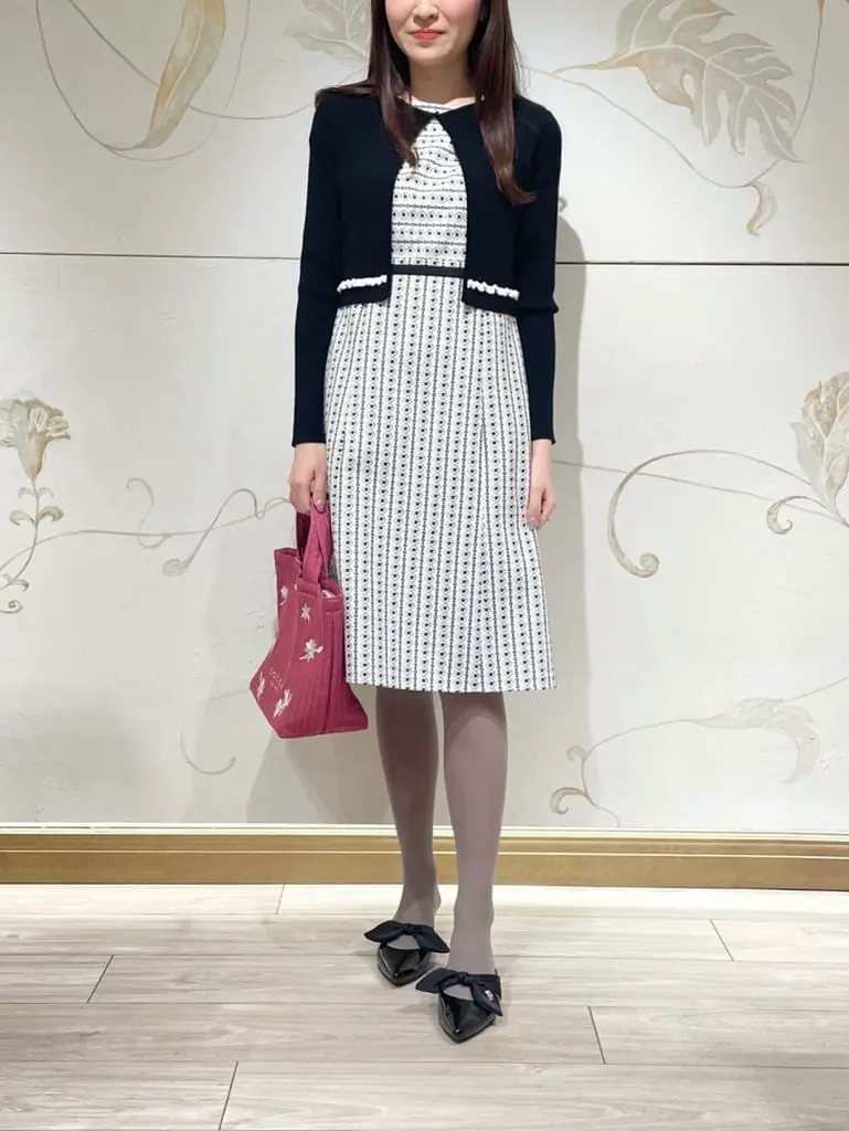  スタッフY コーディネート画像