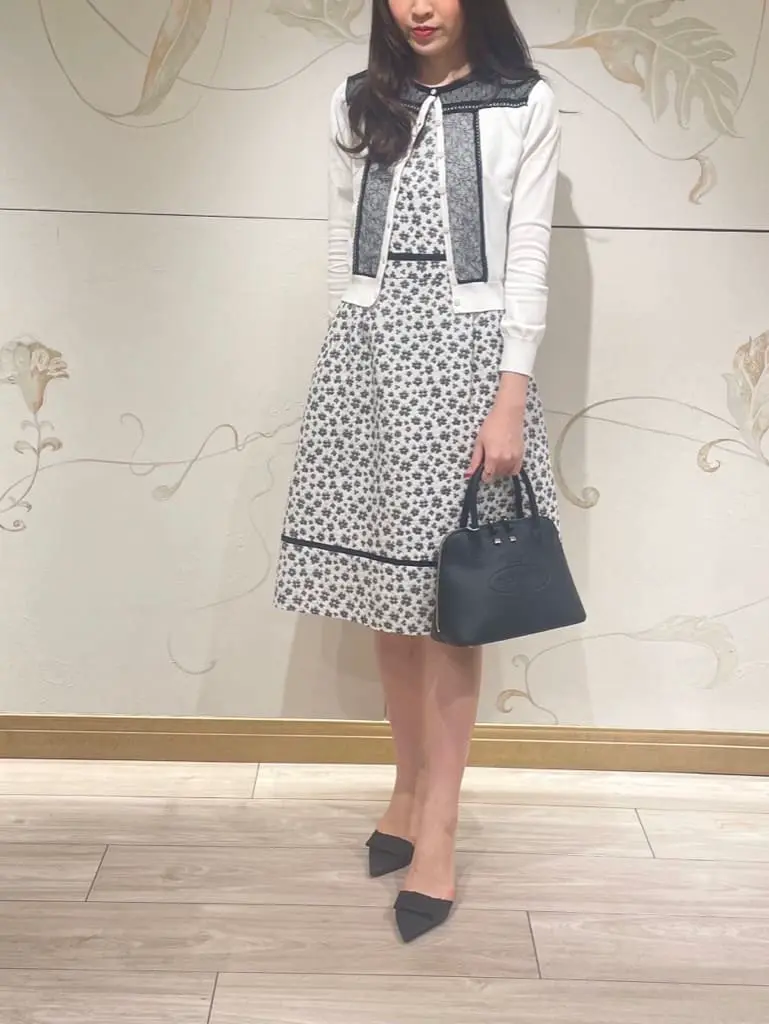  スタッフY コーディネート画像