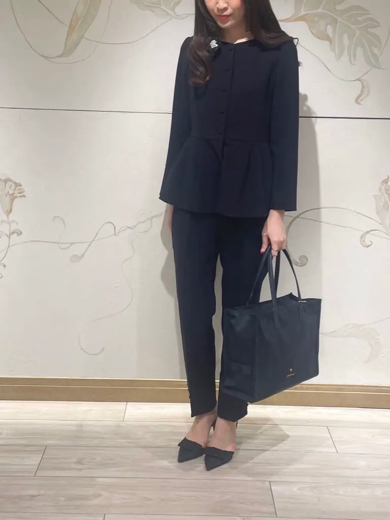  スタッフY コーディネート画像