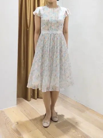 TOCCA スタッフf コーディネート画像