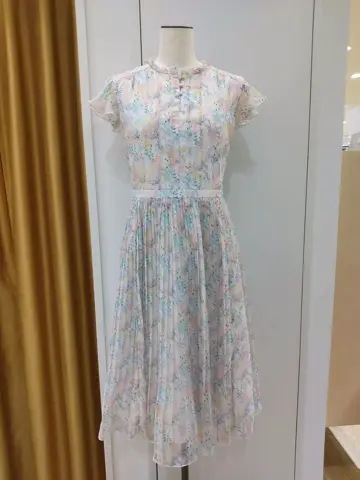 TOCCA スタッフf コーディネート画像