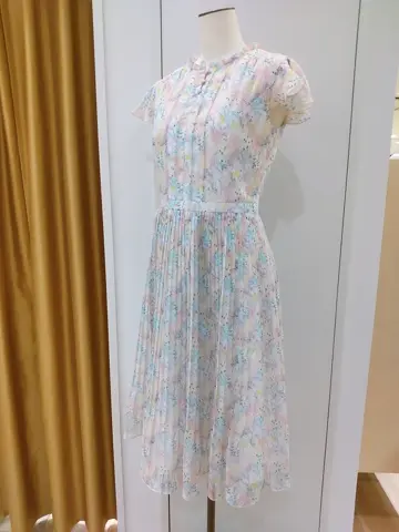 TOCCA スタッフf コーディネート画像