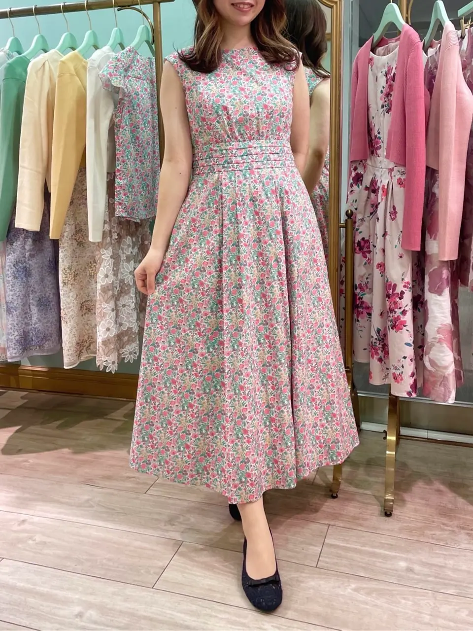 TOCCA スタッフT コーディネート画像