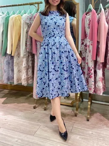 TOCCA スタッフT コーディネート画像