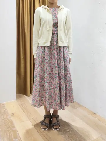 TOCCA スタッフf コーディネート画像