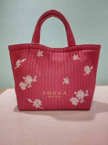 TOCCA スタッフf コーディネート画像