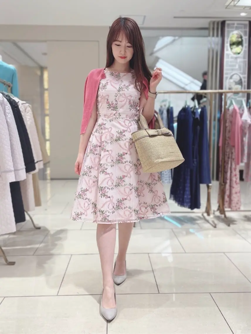  Y.N コーディネート画像