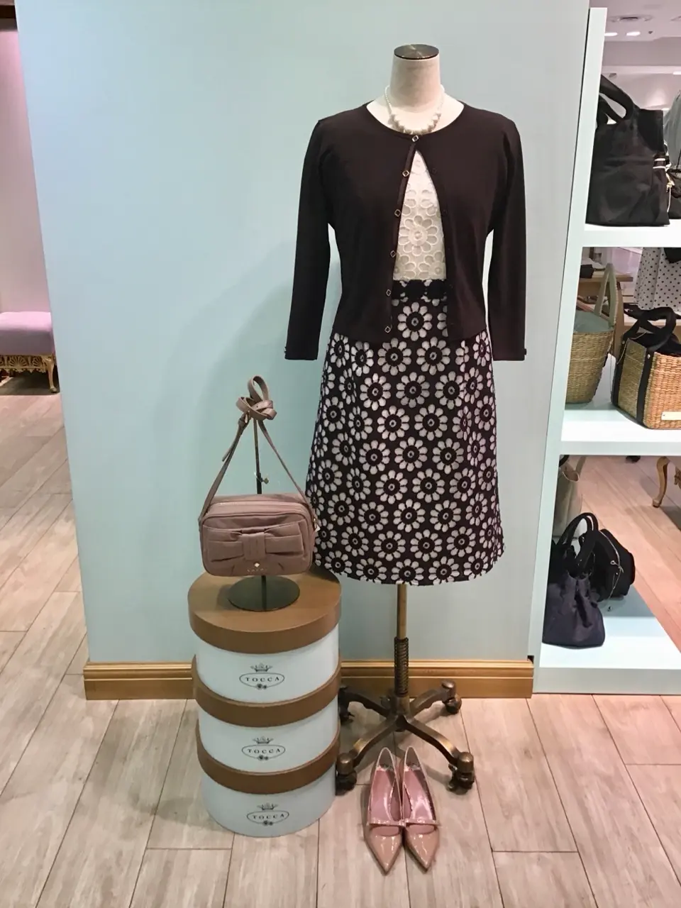  スタッフY コーディネート画像