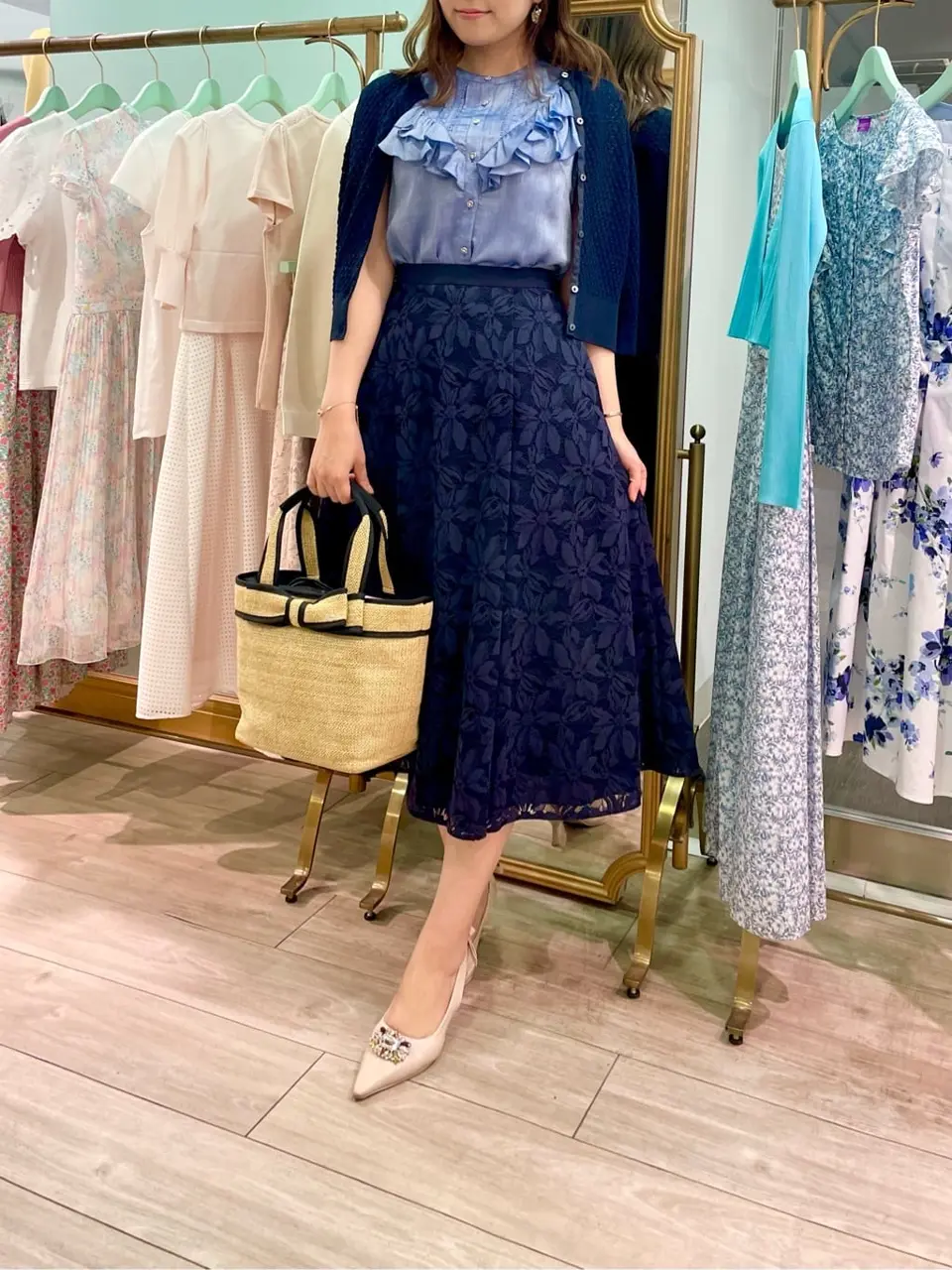  スタッフ ｍ コーディネート画像