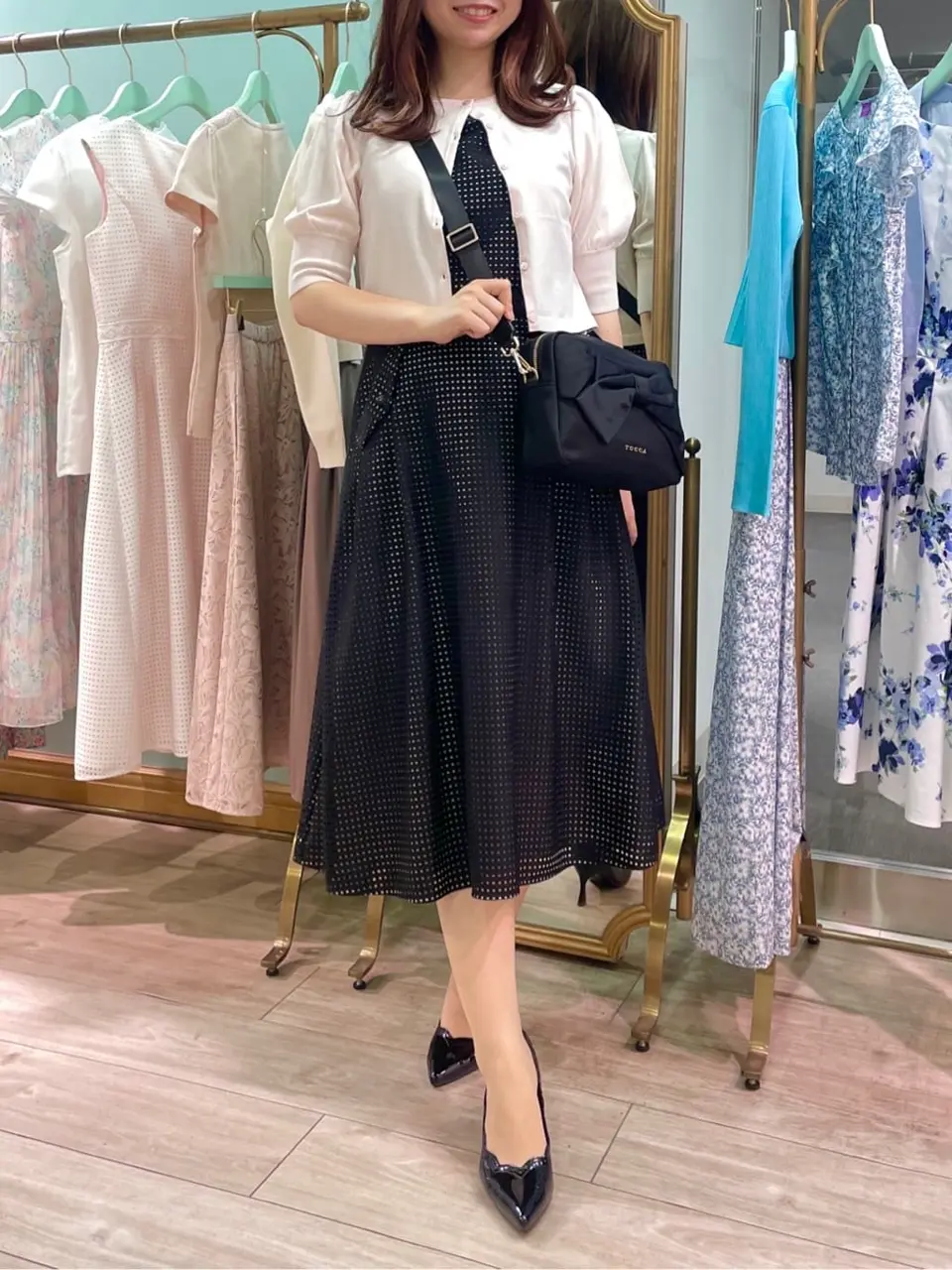  スタッフT コーディネート画像