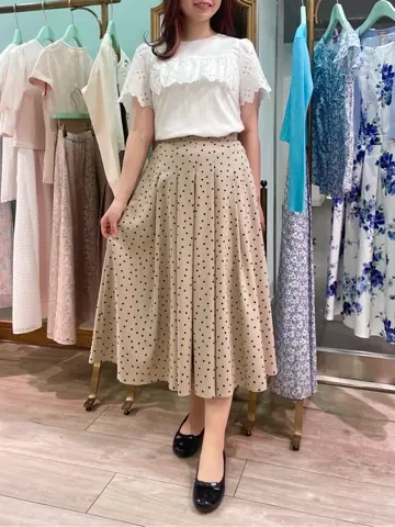 TOCCA スタッフT コーディネート画像