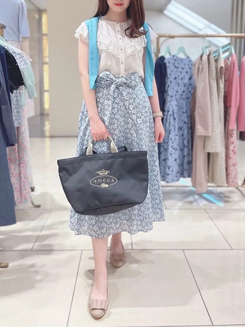  Y.N コーディネート画像