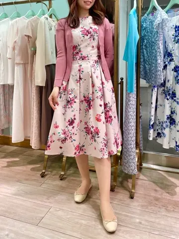 TOCCA スタッフT コーディネート画像