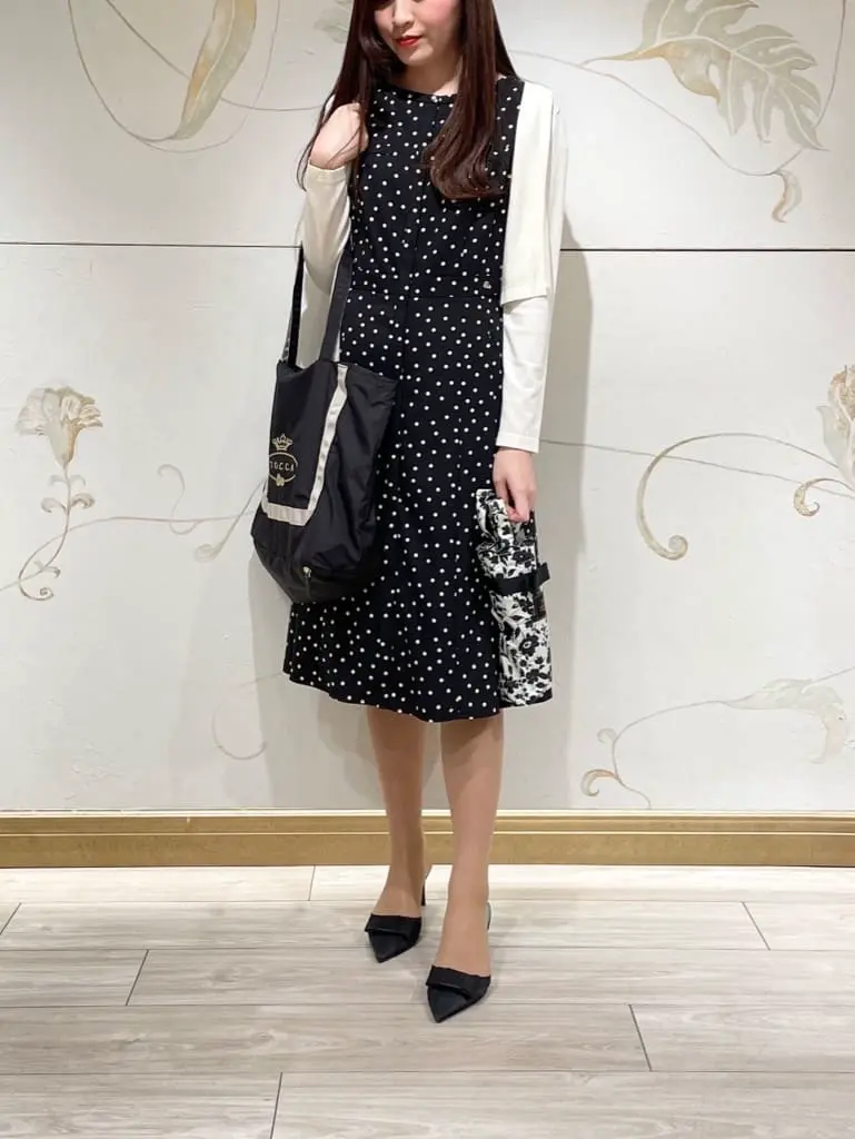  スタッフY コーディネート画像