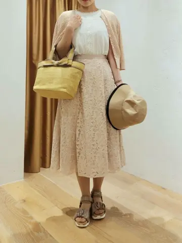 TOCCA スタッフf コーディネート画像