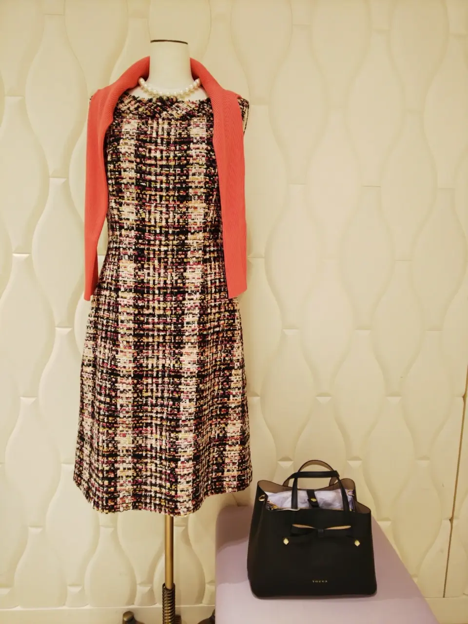  スタッフf コーディネート画像