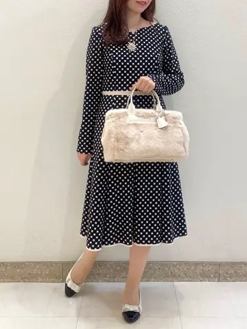 TOCCA スタッフT コーディネート画像