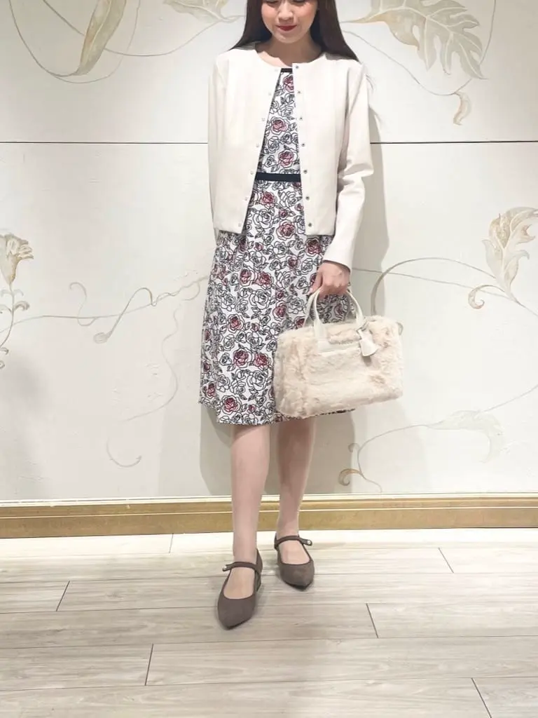  スタッフY コーディネート画像