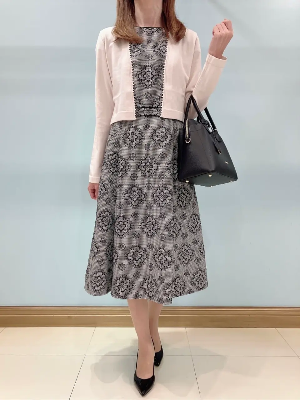  𝓕 コーディネート画像