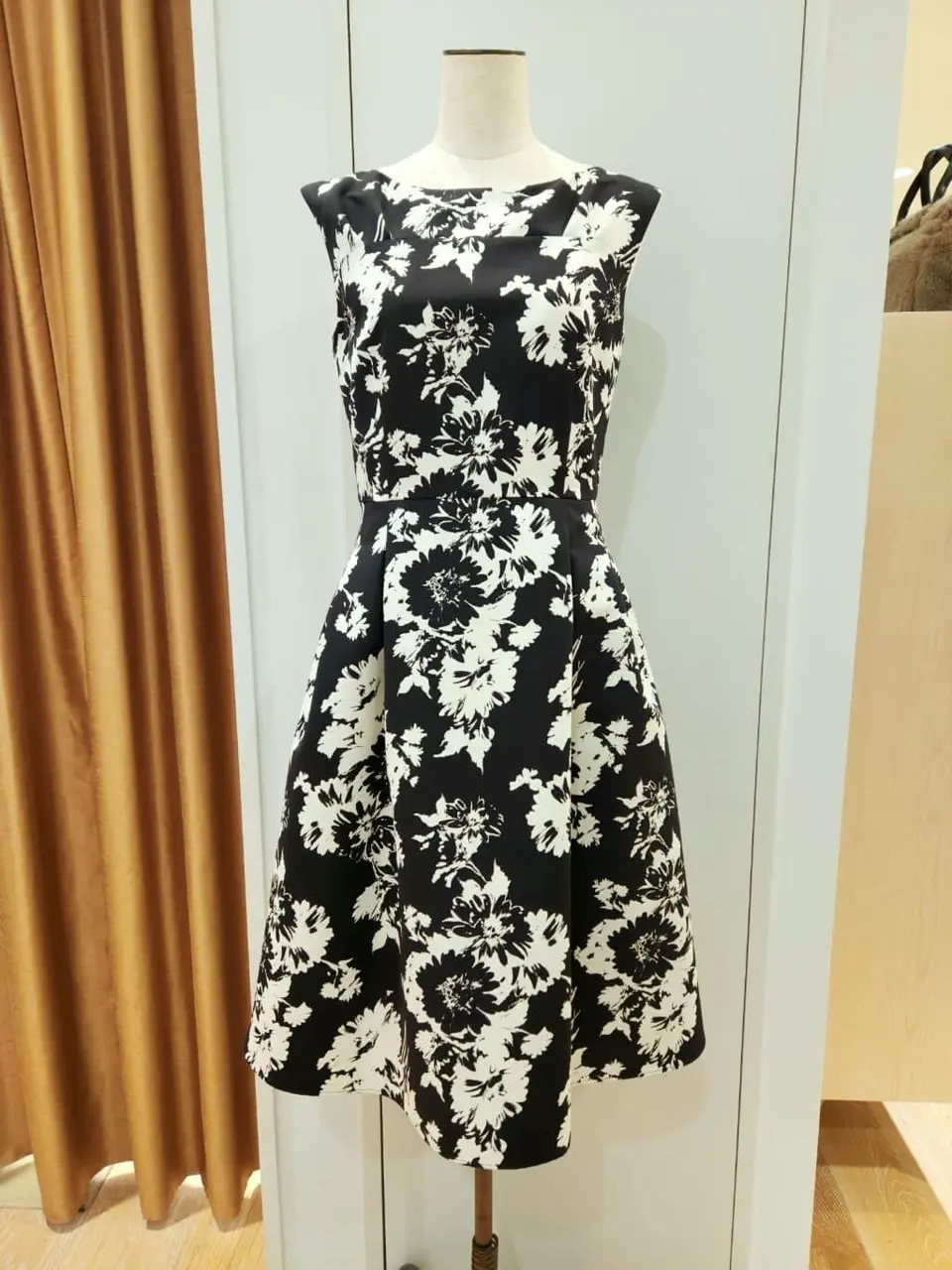 TOCCA スタッフf コーディネート画像