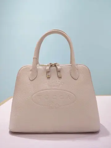 TOCCA スタッフf コーディネート画像