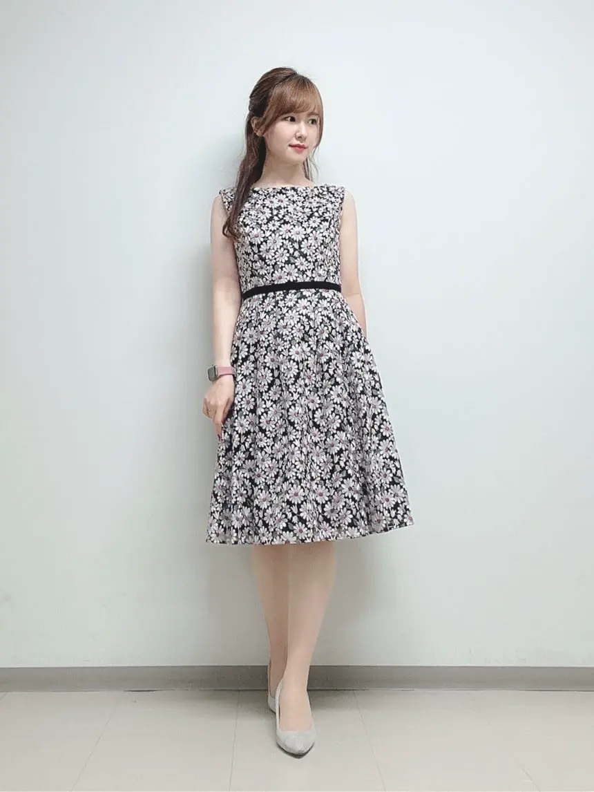  Y.N コーディネート画像