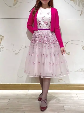 TOCCA スタッフT コーディネート画像