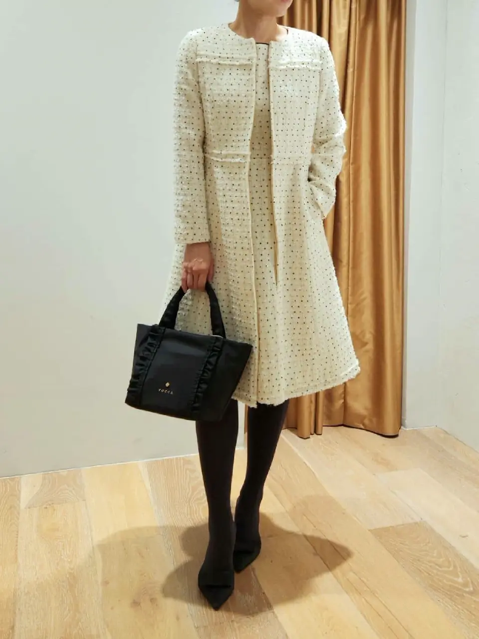  スタッフf コーディネート画像