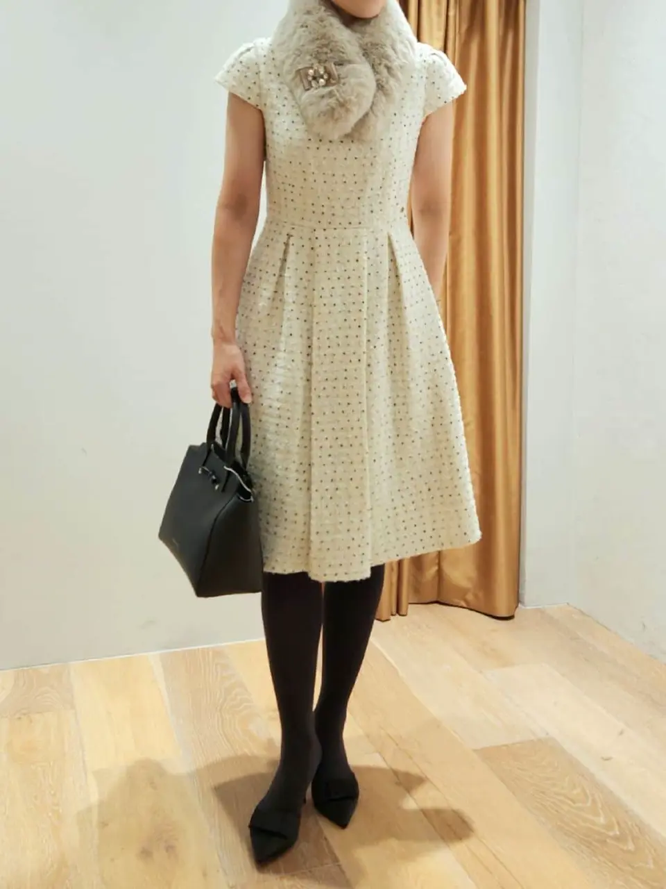  スタッフf コーディネート画像