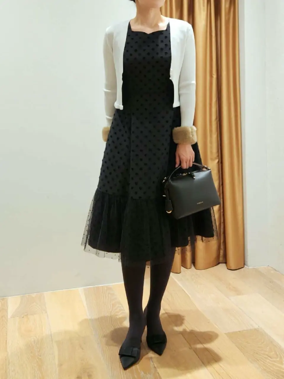  スタッフf コーディネート画像