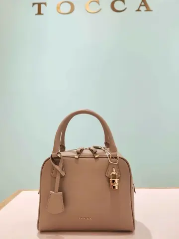 TOCCA スタッフf コーディネート画像