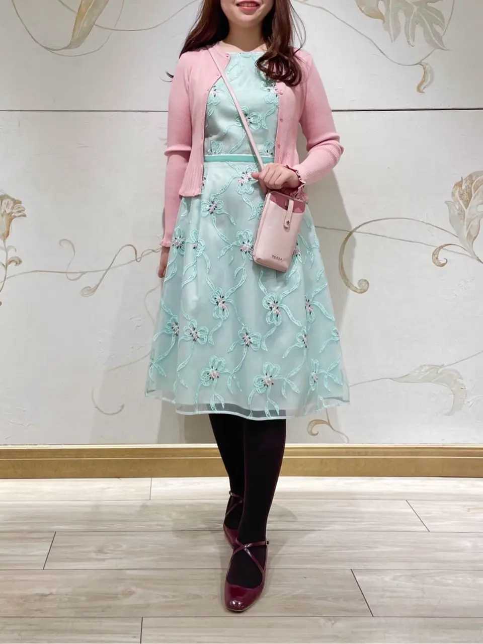 TOCCA スタッフT コーディネート画像