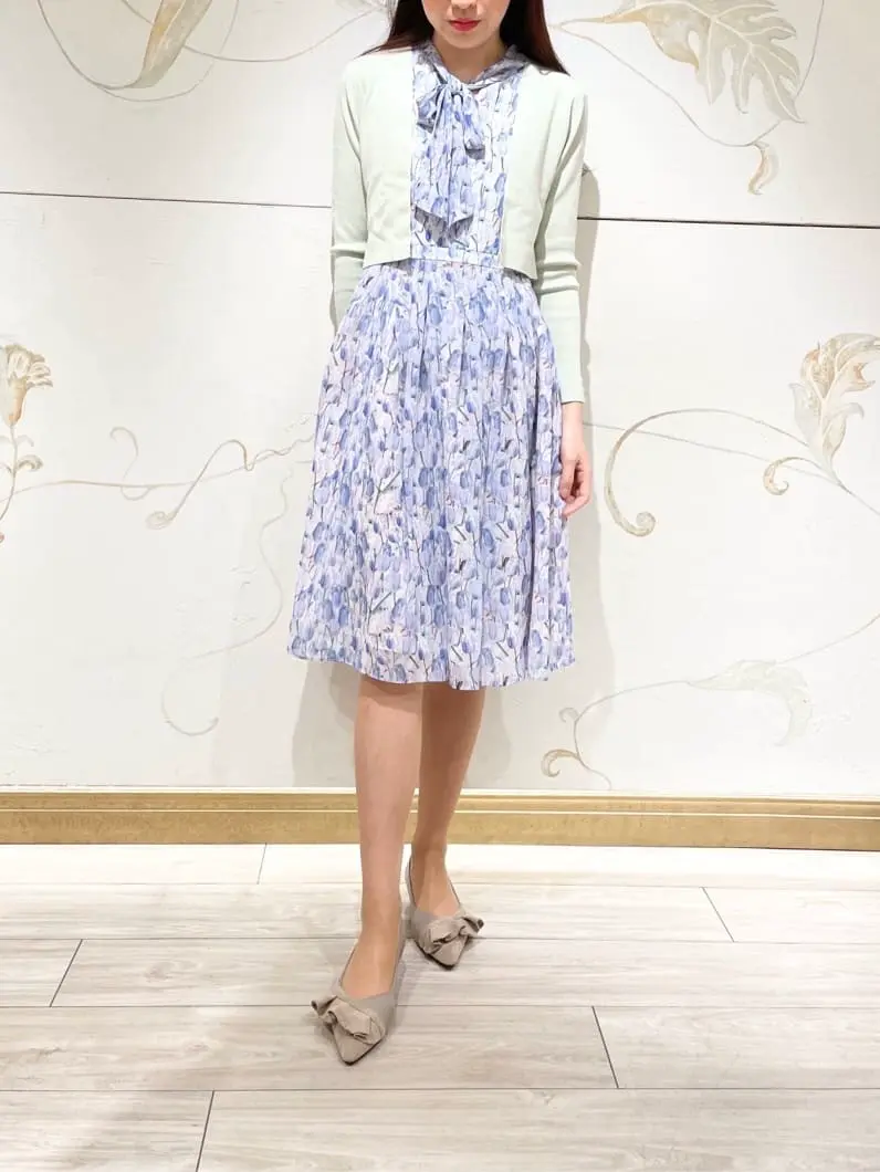  スタッフY コーディネート画像