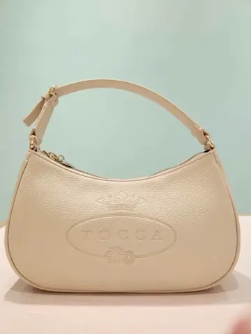 TOCCA スタッフf コーディネート画像