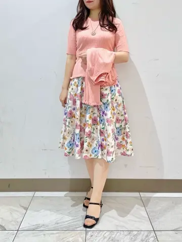 TOCCA スタッフT コーディネート画像