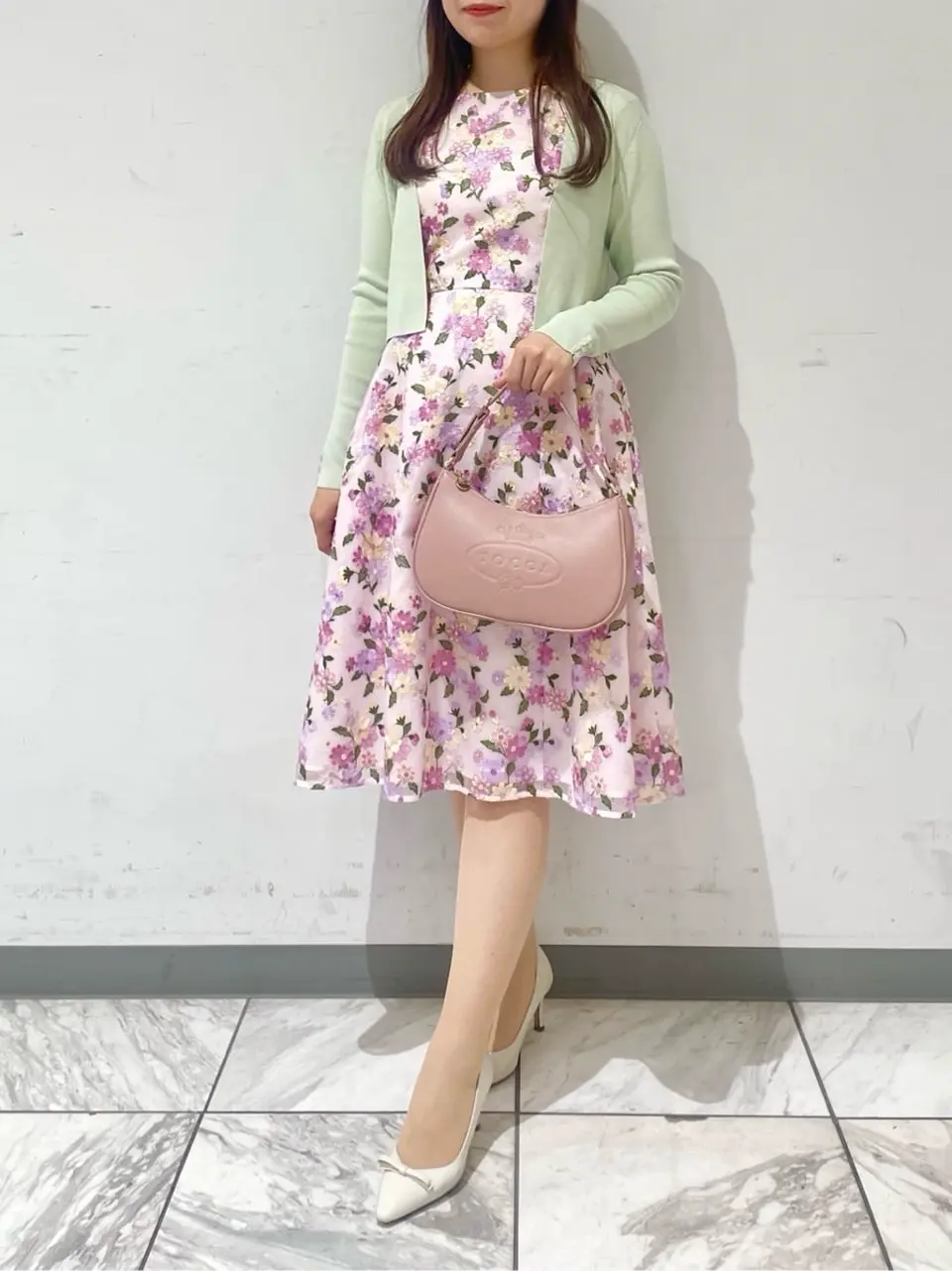 TOCCA スタッフT コーディネート画像