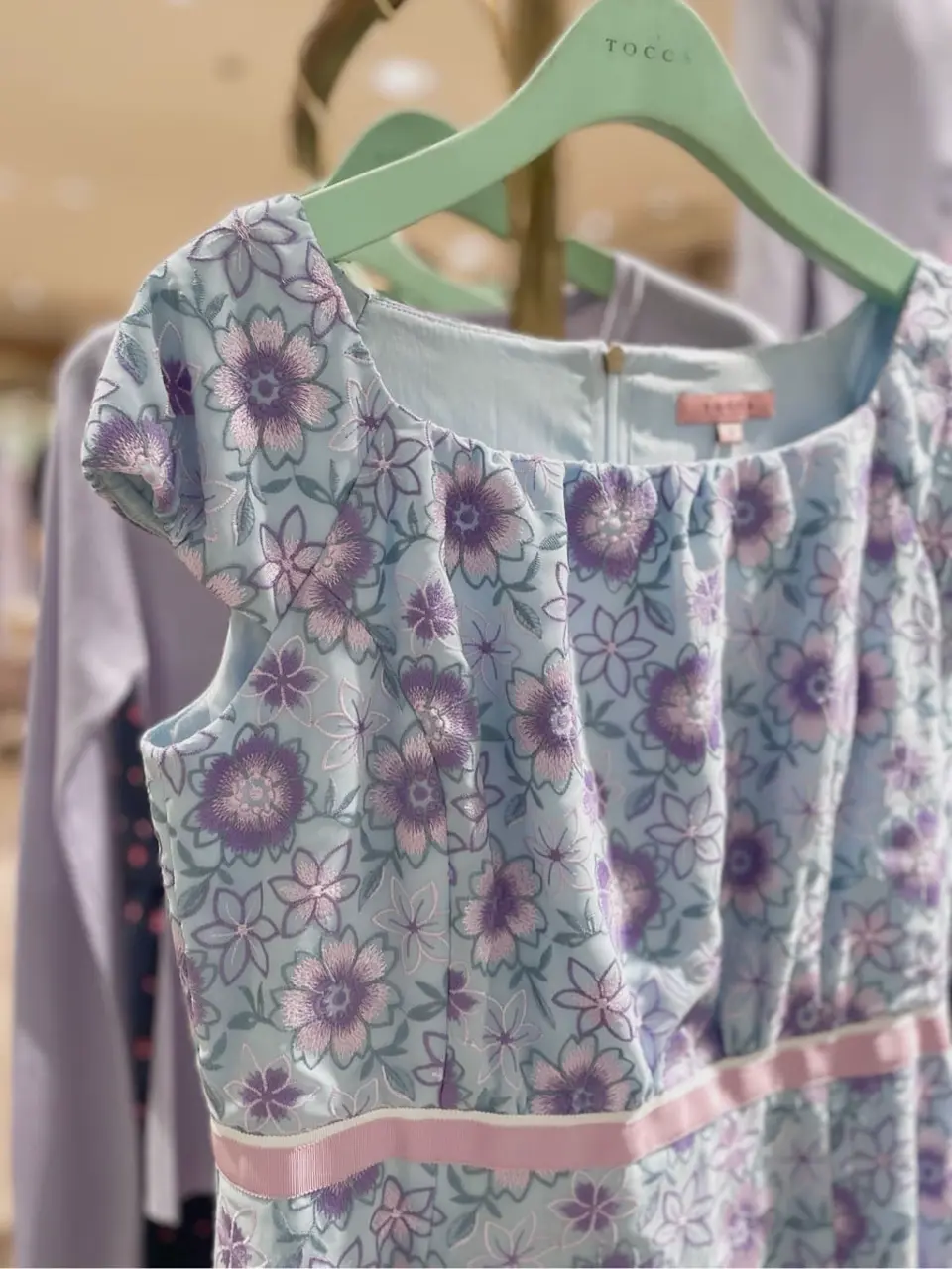 TOCCA スタッフT コーディネート画像