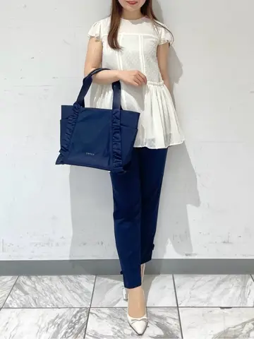 TOCCA スタッフT コーディネート画像